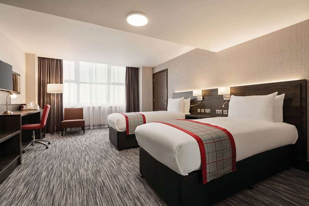 Ramada by Wyndham Leeds East-官方