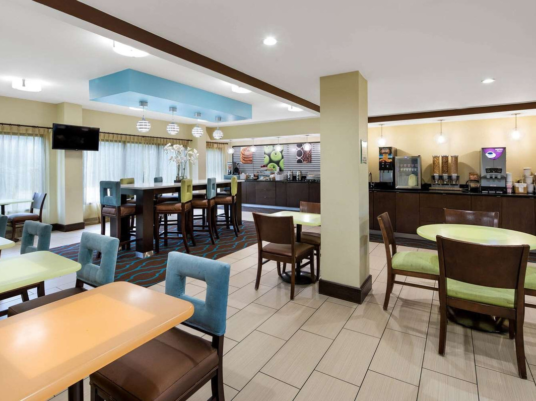 La Quinta Inn & Suites by Wyndham LaGrange / I-85主图