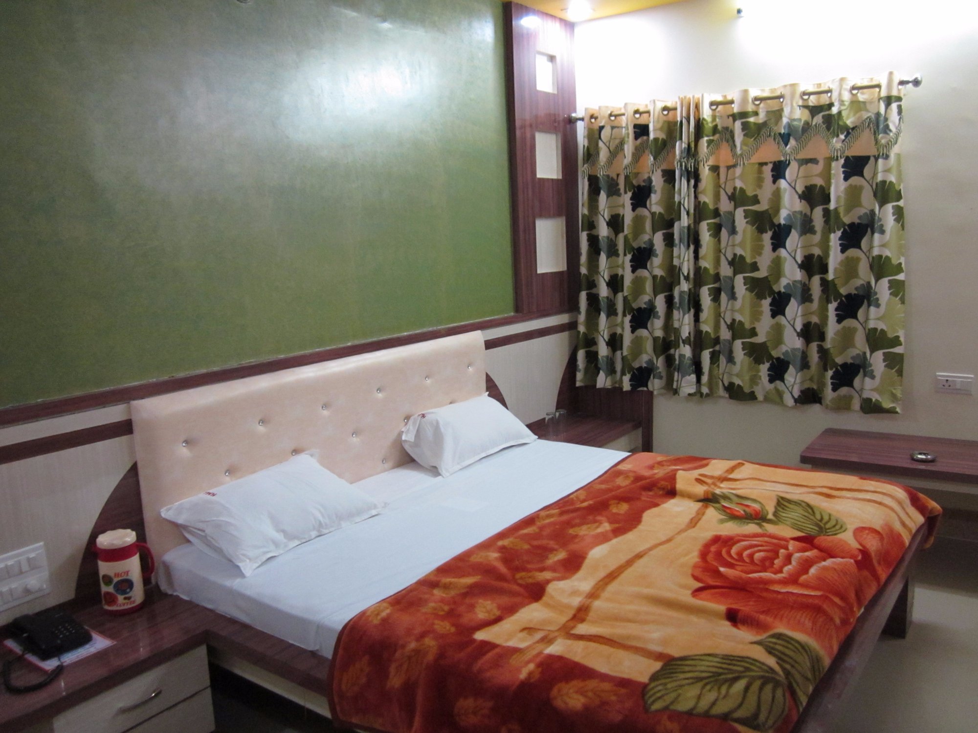 Hotel Mahatma Inn-官方