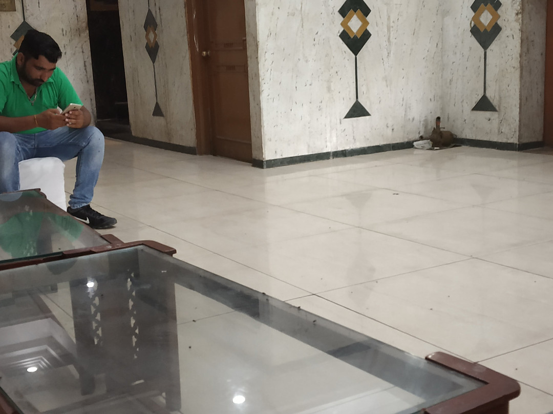 Hotel Shiraz Regency