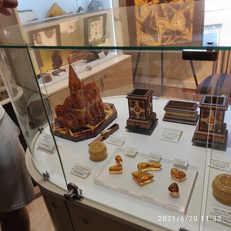 Museum of inclusions, jewelry and amber products "50 million years"景点图片