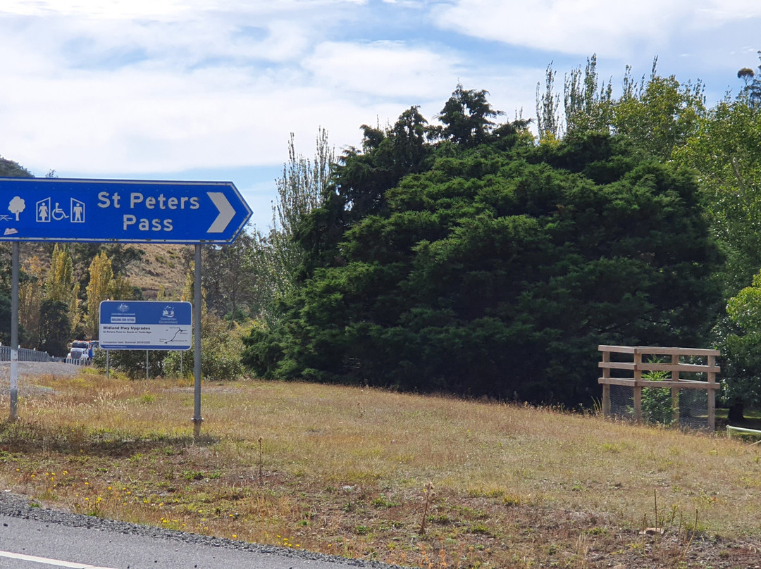 Saint Peters Pass Rest Area景点图片