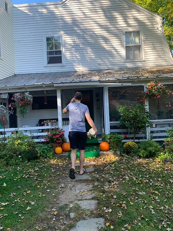 The Farmstand B & B主图