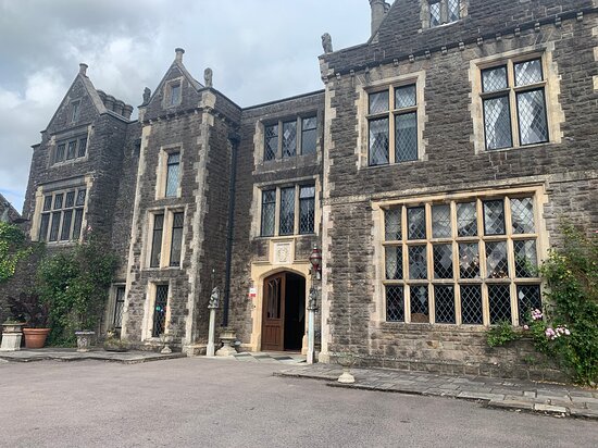 Miskin Manor Hotel-浴室