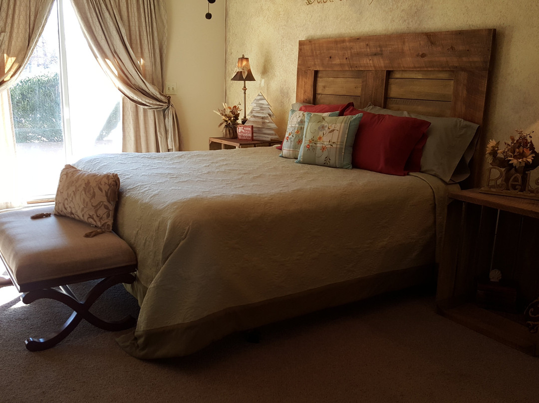Mirror Lake Resort Bed & Breakfast