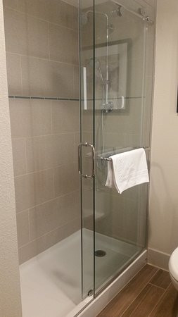 Bear Springs Hotel主图