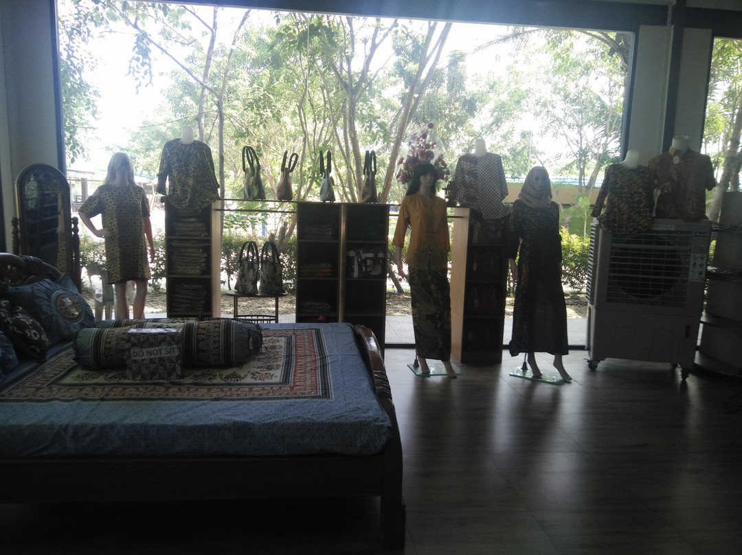 Batik Factory Outlet景点图片