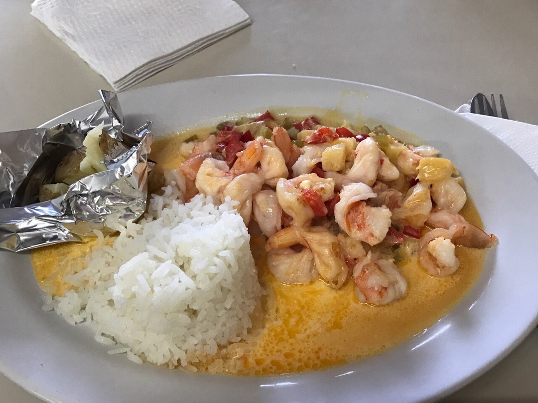 Restaurante El Delfin Pescados Y Mariscos