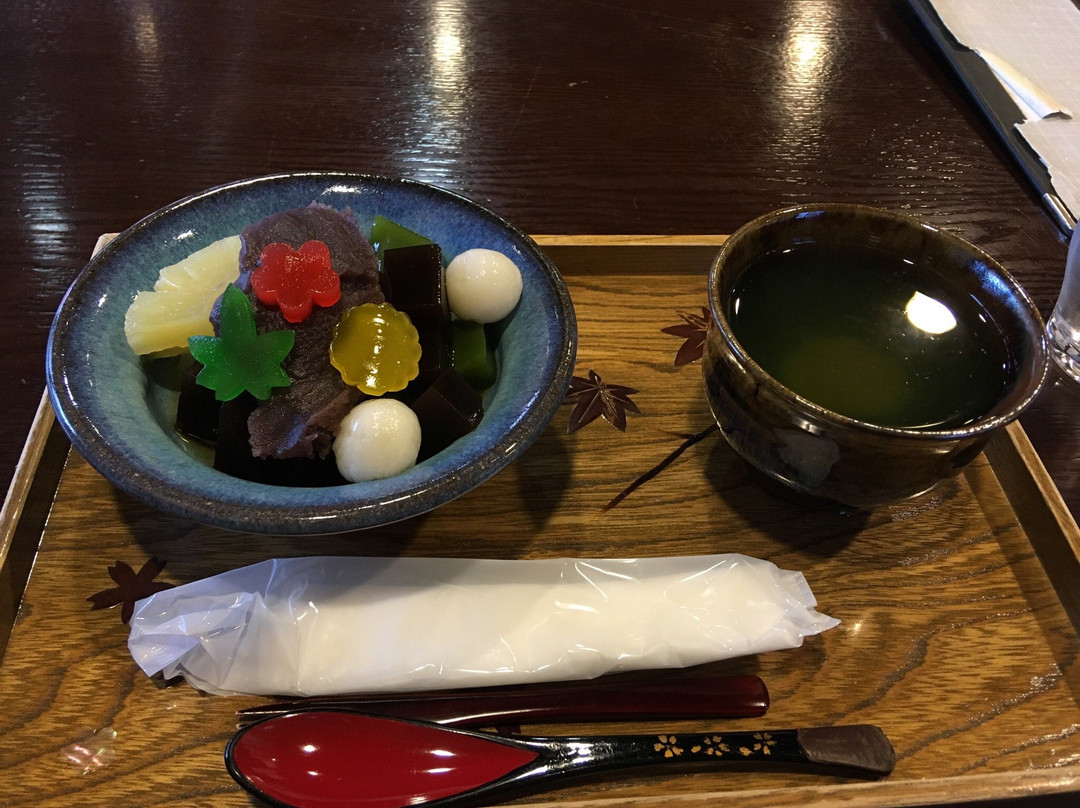 くら吉・甘味茶房
