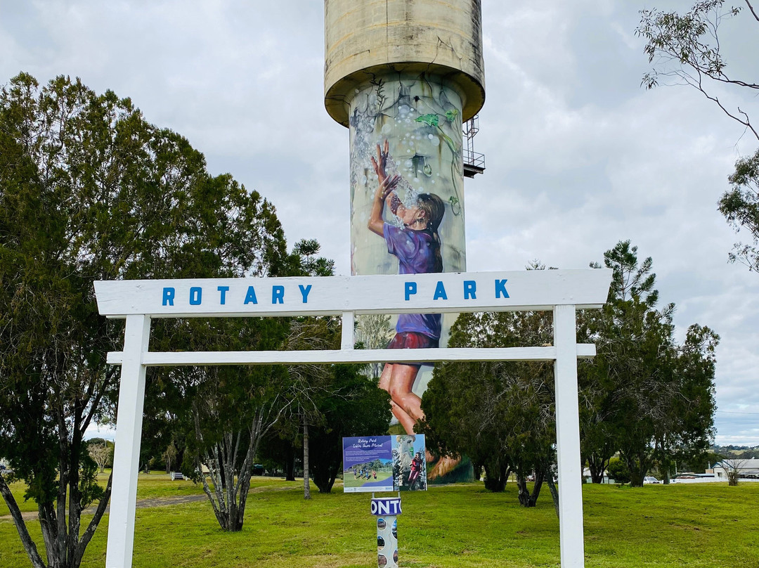Monto Water Tower Art-Monto必去景点