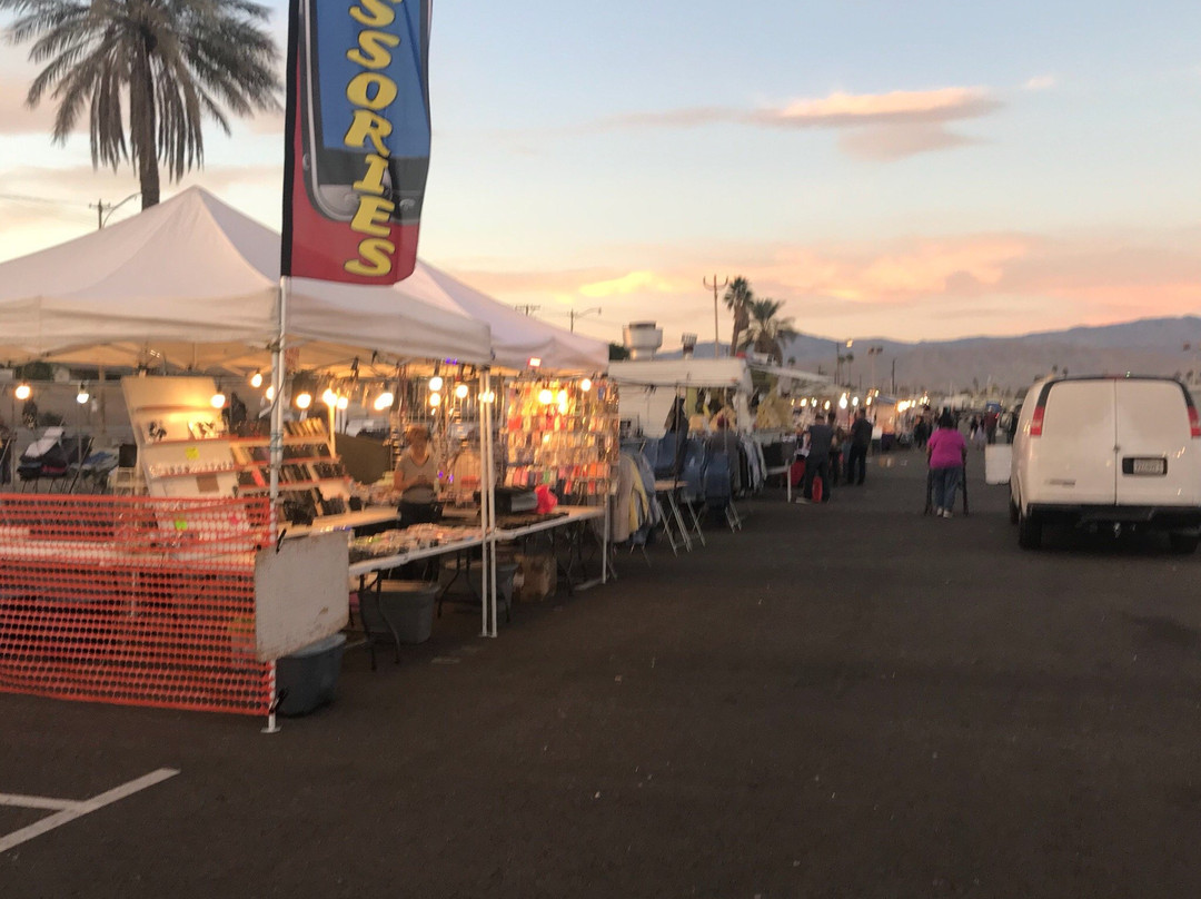 Indio Open-Air Market景点图片