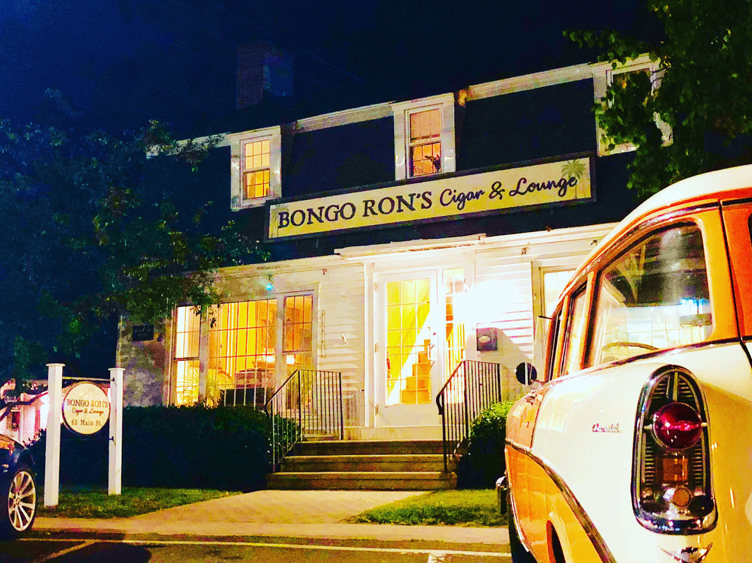 Bongo Ron's Cigar & Lounge-旧塞布鲁克必去景点
