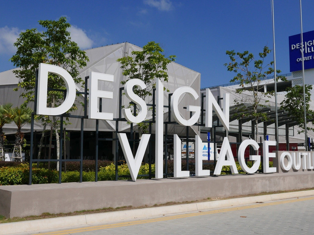 Design Village Outlet Mall景点图片