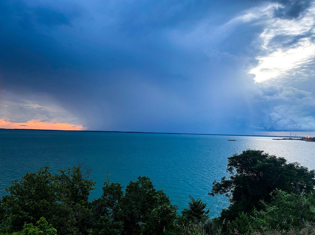 达尔文皇冠假日酒店主图