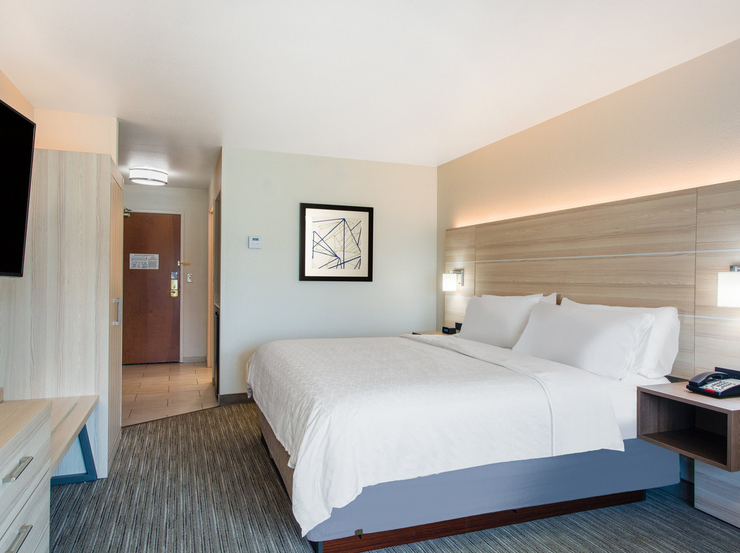 Holiday Inn Express & Suites Lewisburg By IHG主图