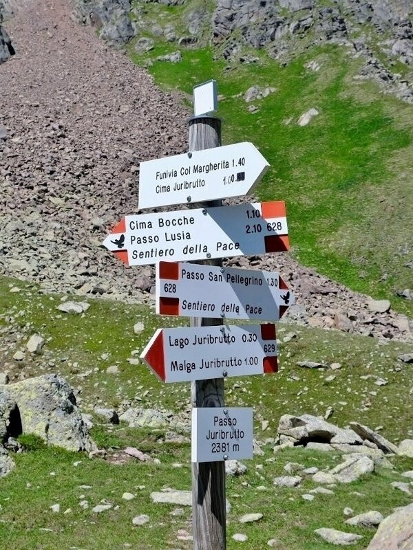 Cima di Juribrutto e Alta Via della Mariotta-莫埃纳必去景点