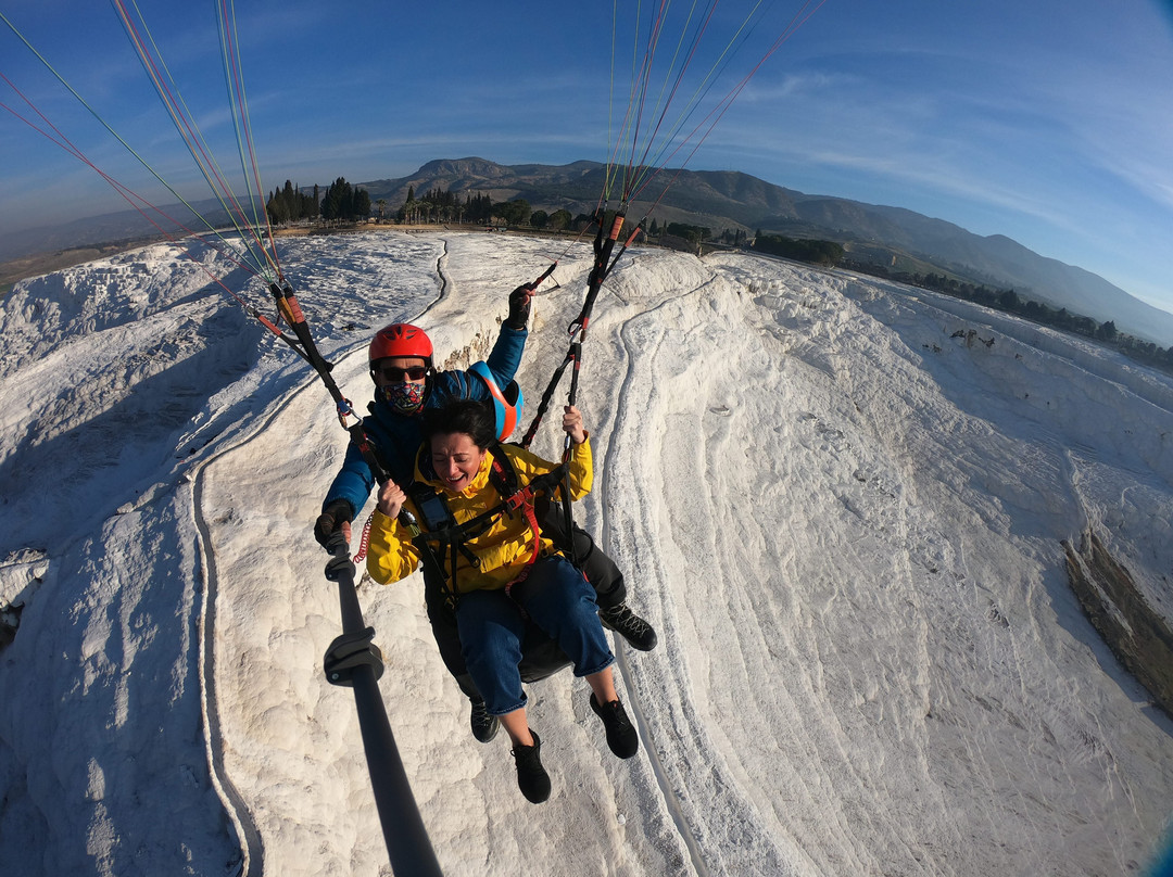 Pamukkale Tandem Paragliding-巴穆卡丽必去景点