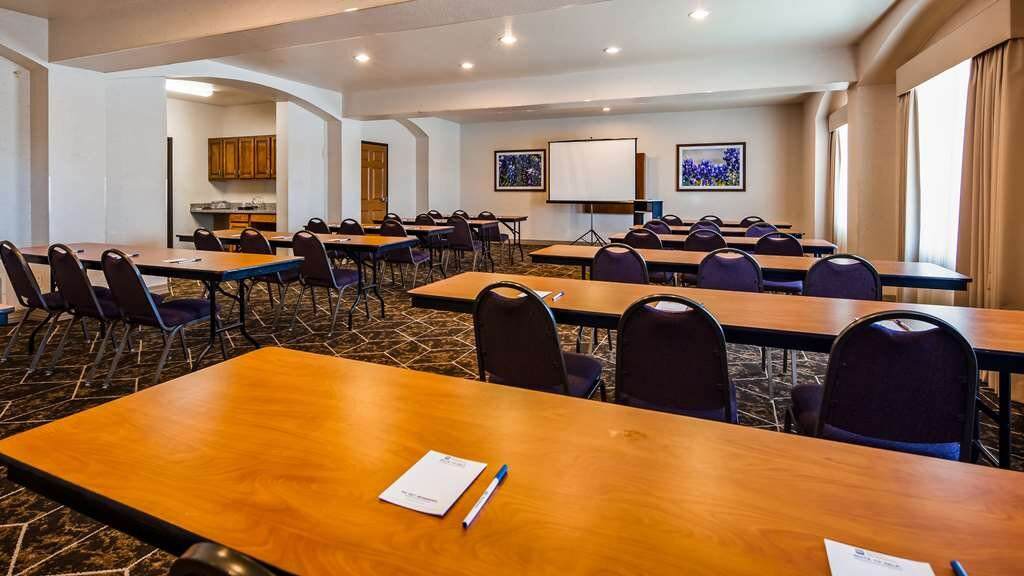 Best Western Fort Worth Inn & Suites主图