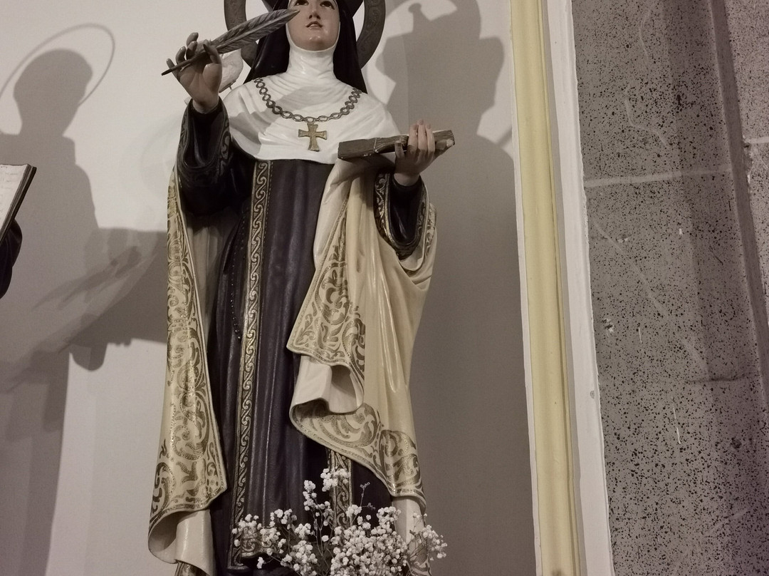 Iglesia de San Pedro de Grado-Grado必去景点