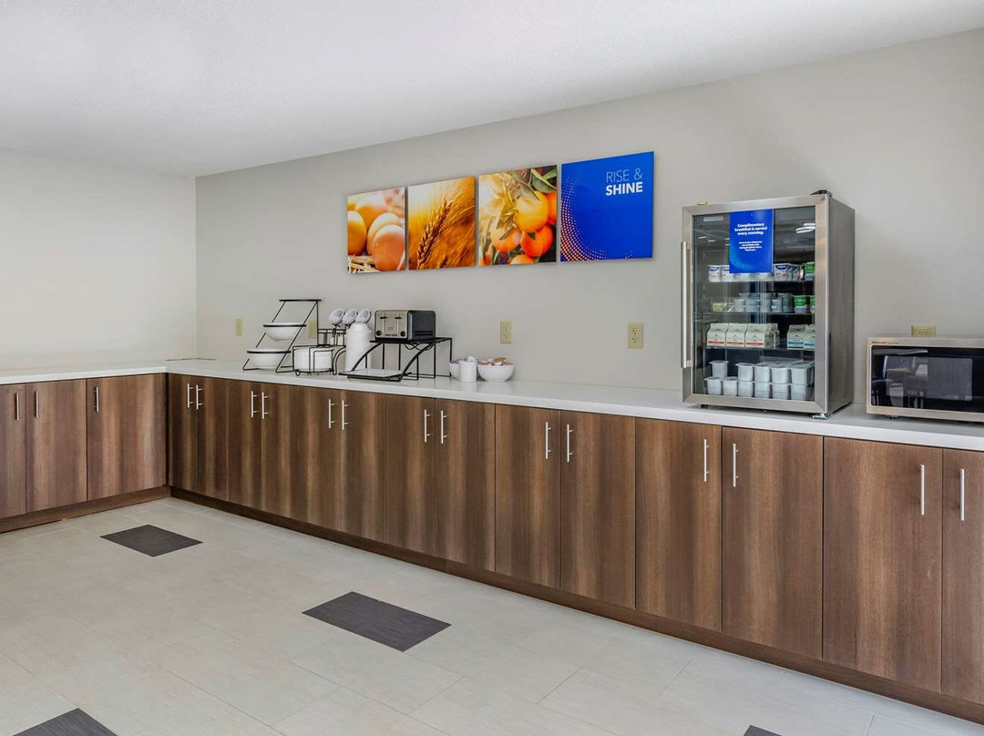 Comfort Inn & Suites Troutville - Roanoke North / Daleville主图