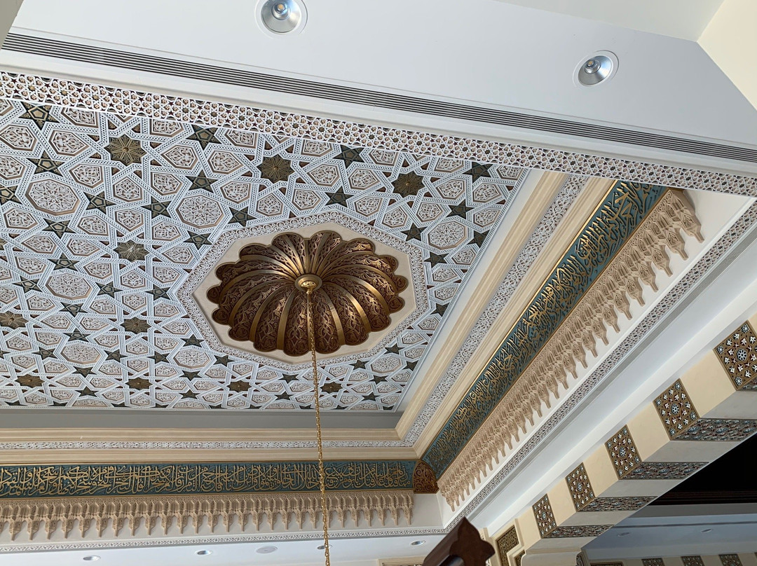 Masjid Sri Sendayan-汝来必去景点