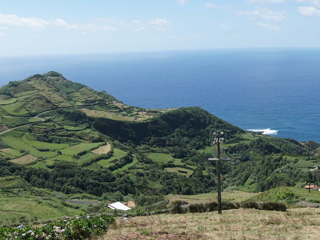 Miradouro do Lajedo-Lajes das Flores必去景点
