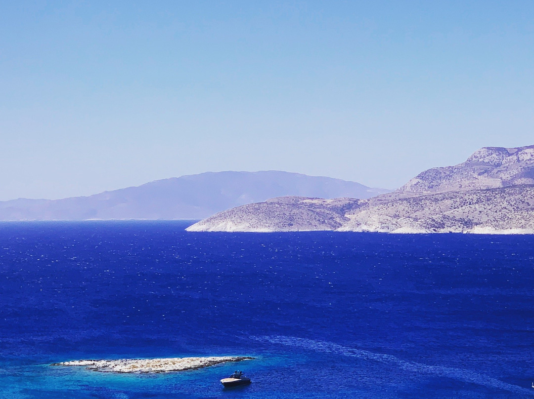 Theasis Luxury Suites主图