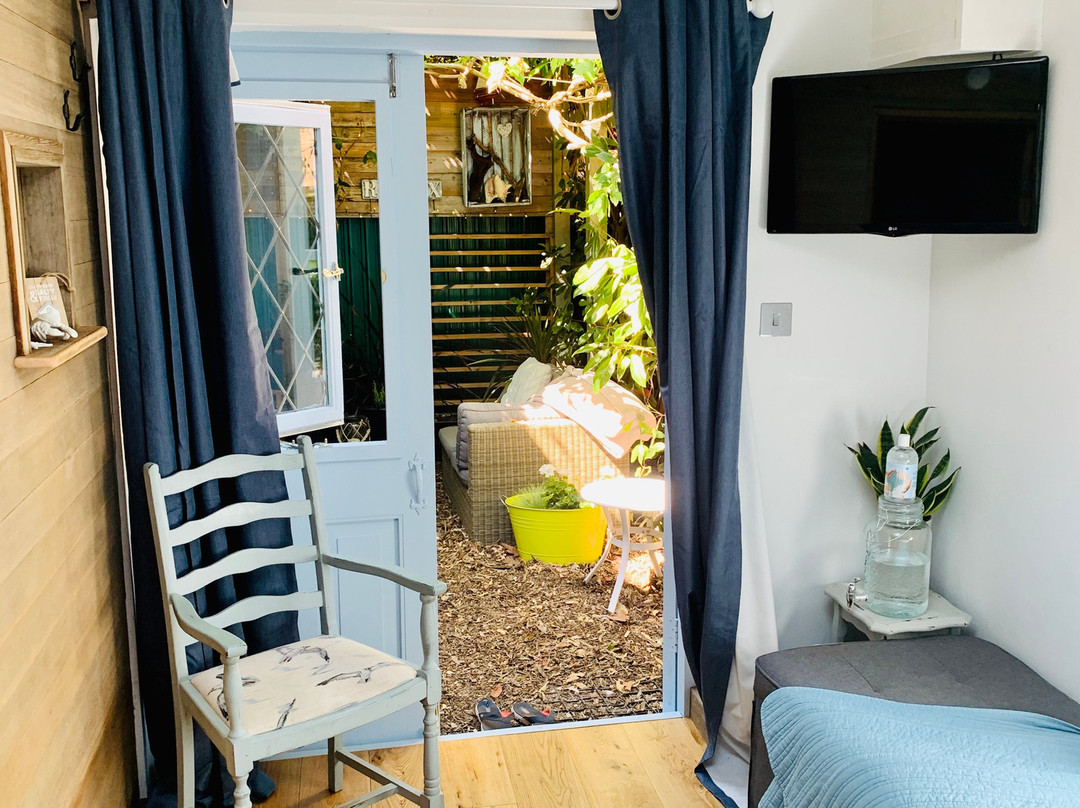 Very Nice Vegan Stays主图