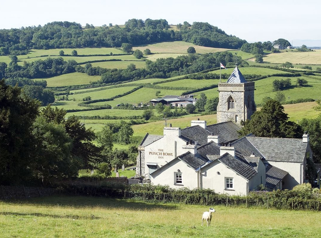 The Punch Bowl Inn Hotel主图