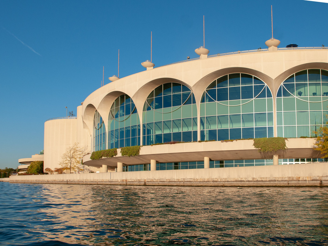 Holiday Inn Express & Suites Madison Central By IHG主图