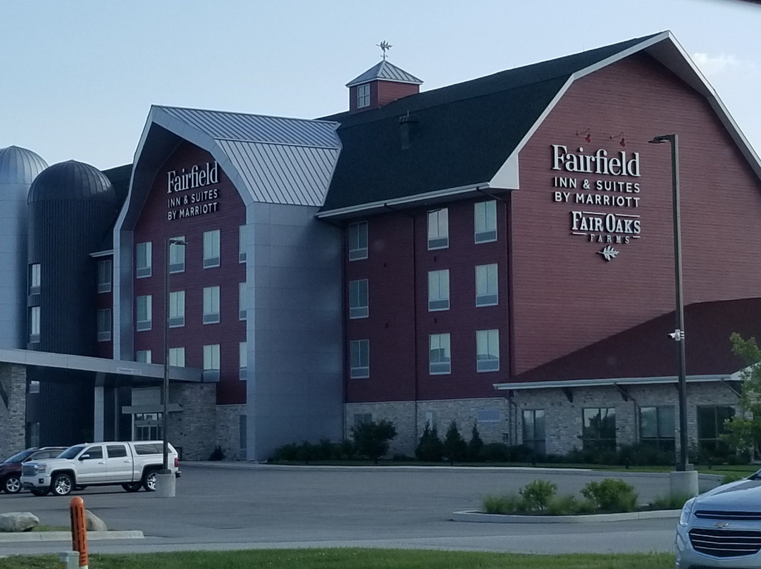 Fairfield by Marriott Inn & Suites Fair Oaks Farms主图