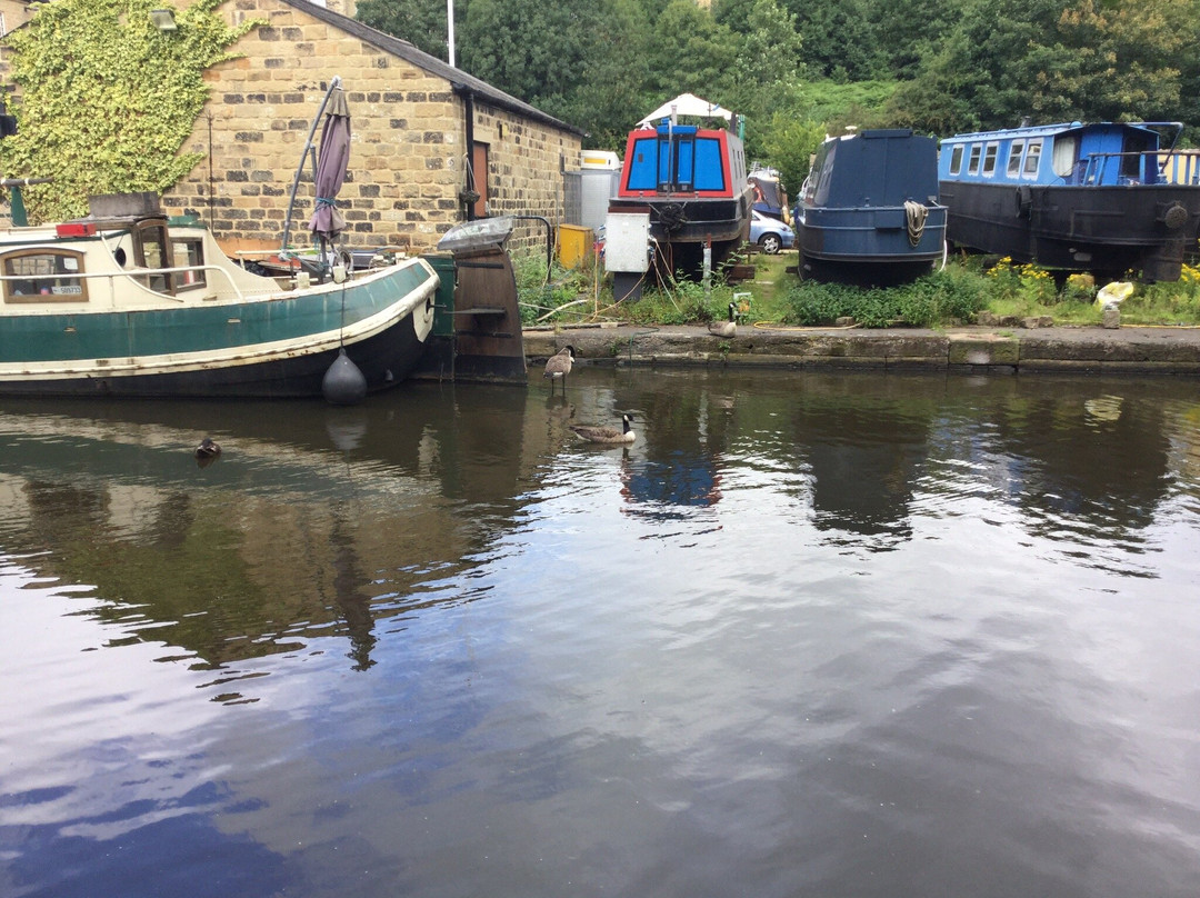 Sowerby Bridge Canalside景点图片