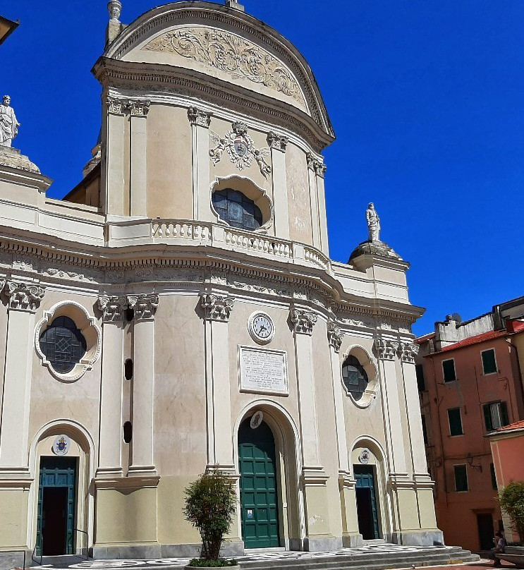 Duomo di Oneglia San Giovanni Battista景点图片