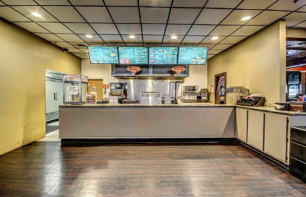 Incredibowl Entertainment-温特黑文必去景点