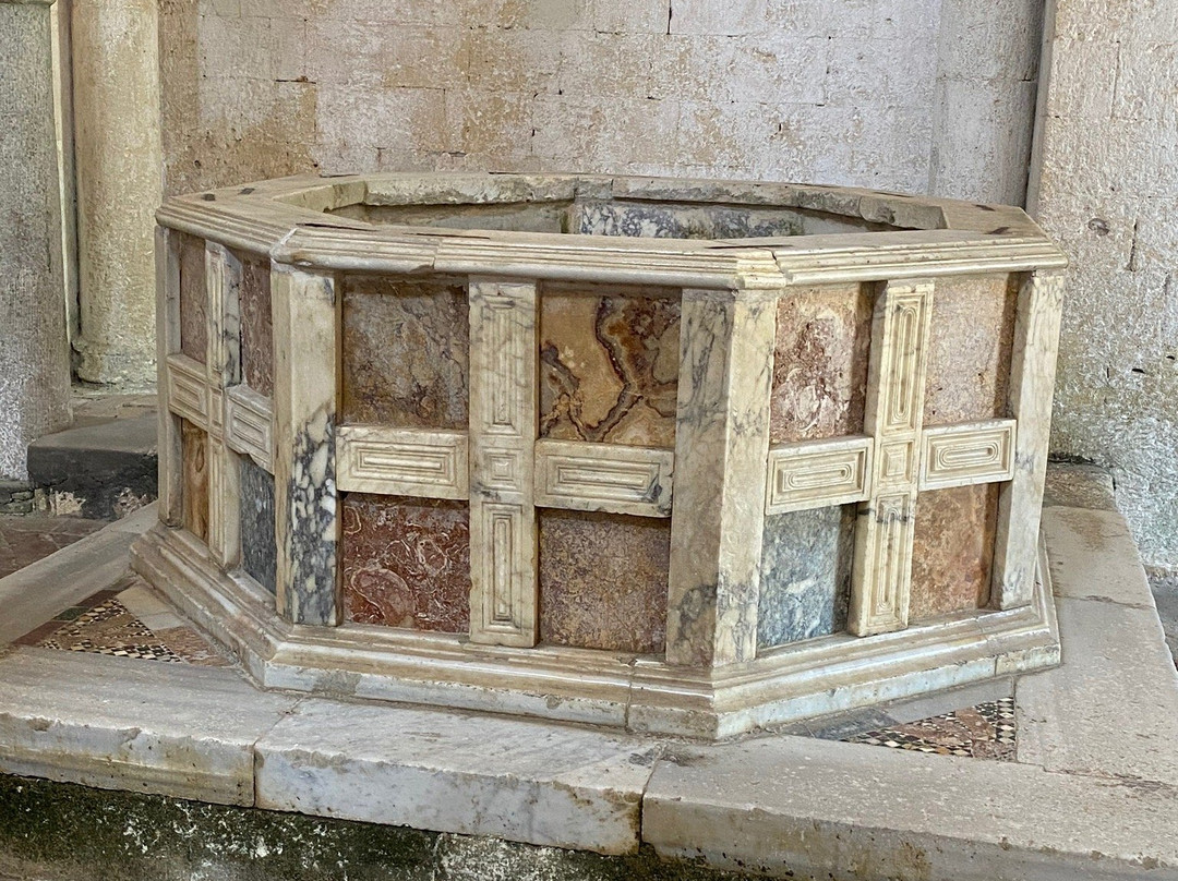 Santa Maria di Castello-塔尔奎尼亚必去景点