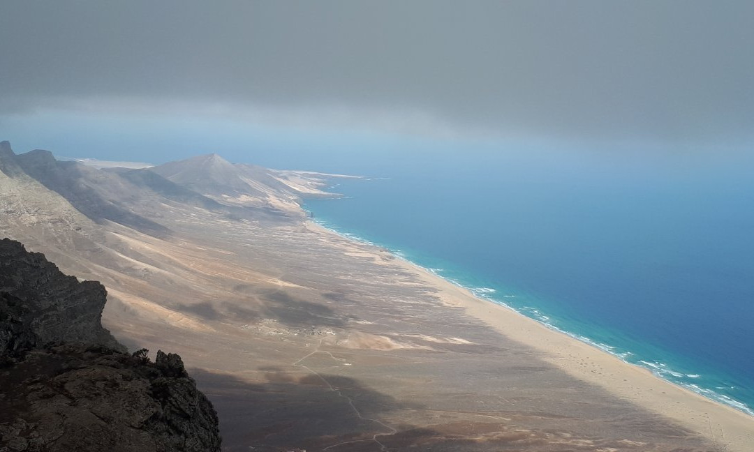 Pico de las Zarzas景点图片