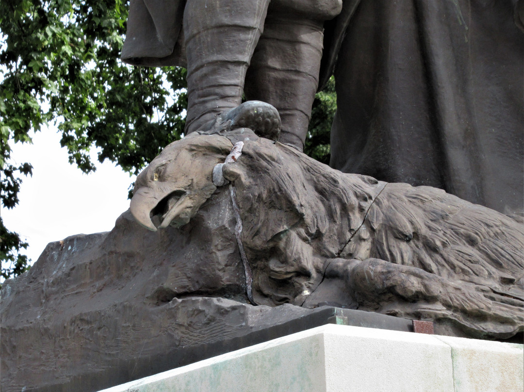 Monument aux Morts de 14-18景点图片