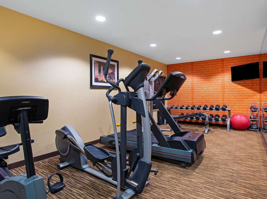 La Quinta Inn & Suites主图