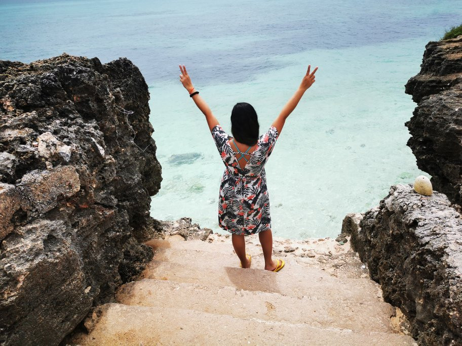 Ruins Cliff Diving Spot-圣菲必去景点