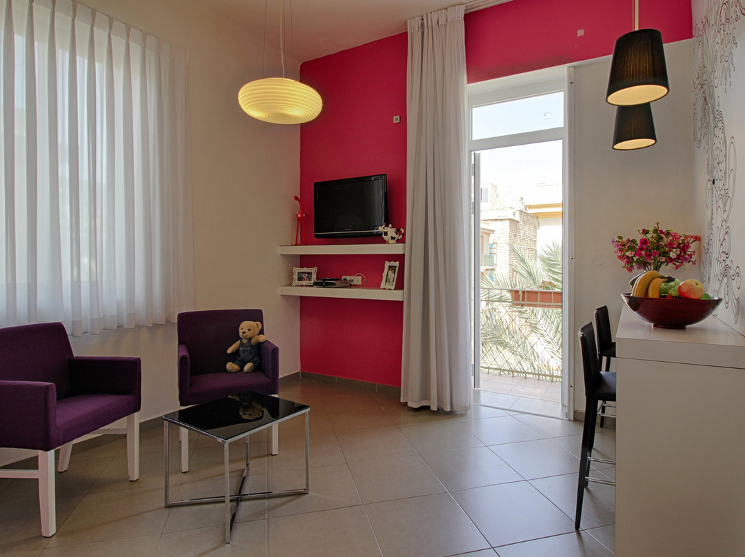 1926 Apartments Hotel主图