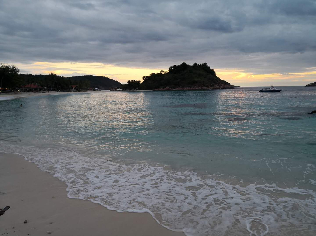 拉谷娜热浪岛度假村主图