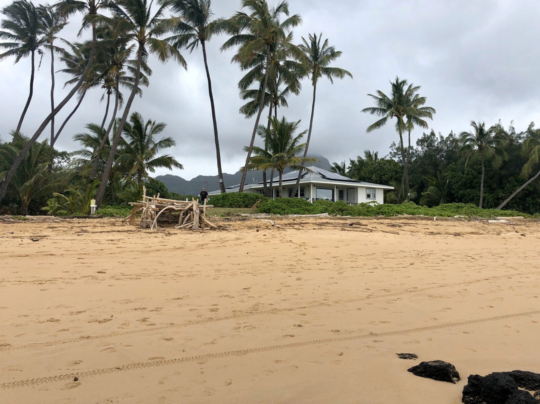 Gillin's Beach-坡伊普必去景点