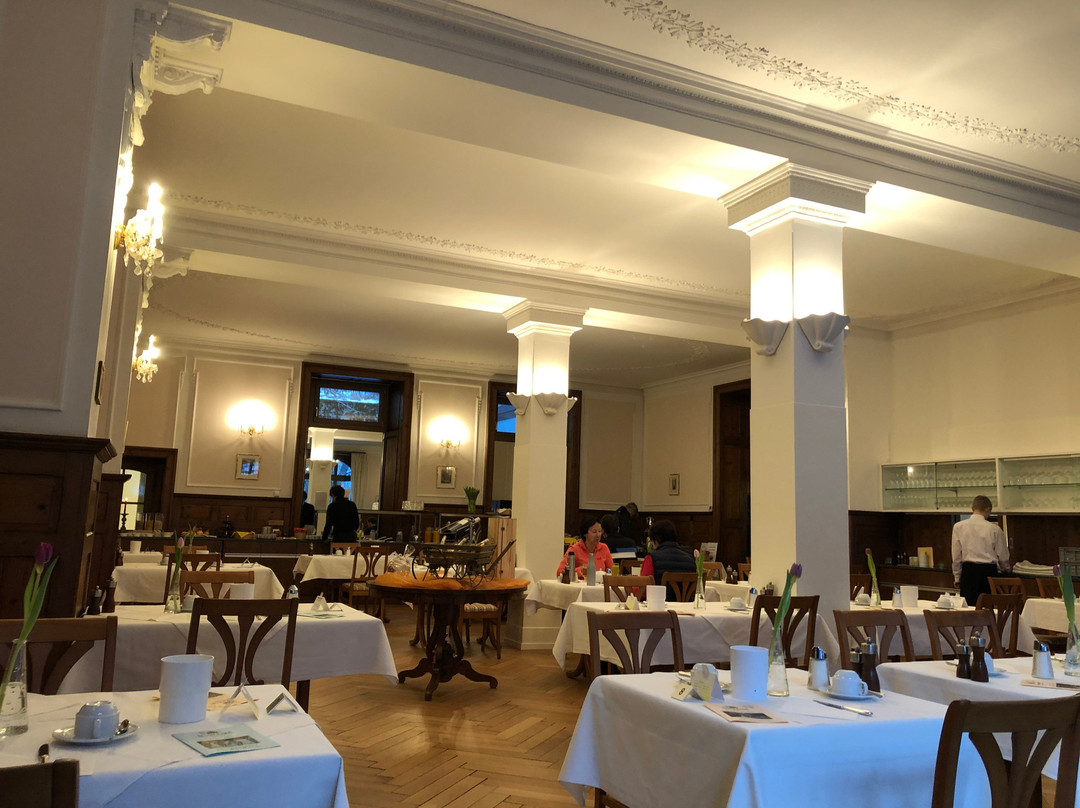 Hotel Fravi主图