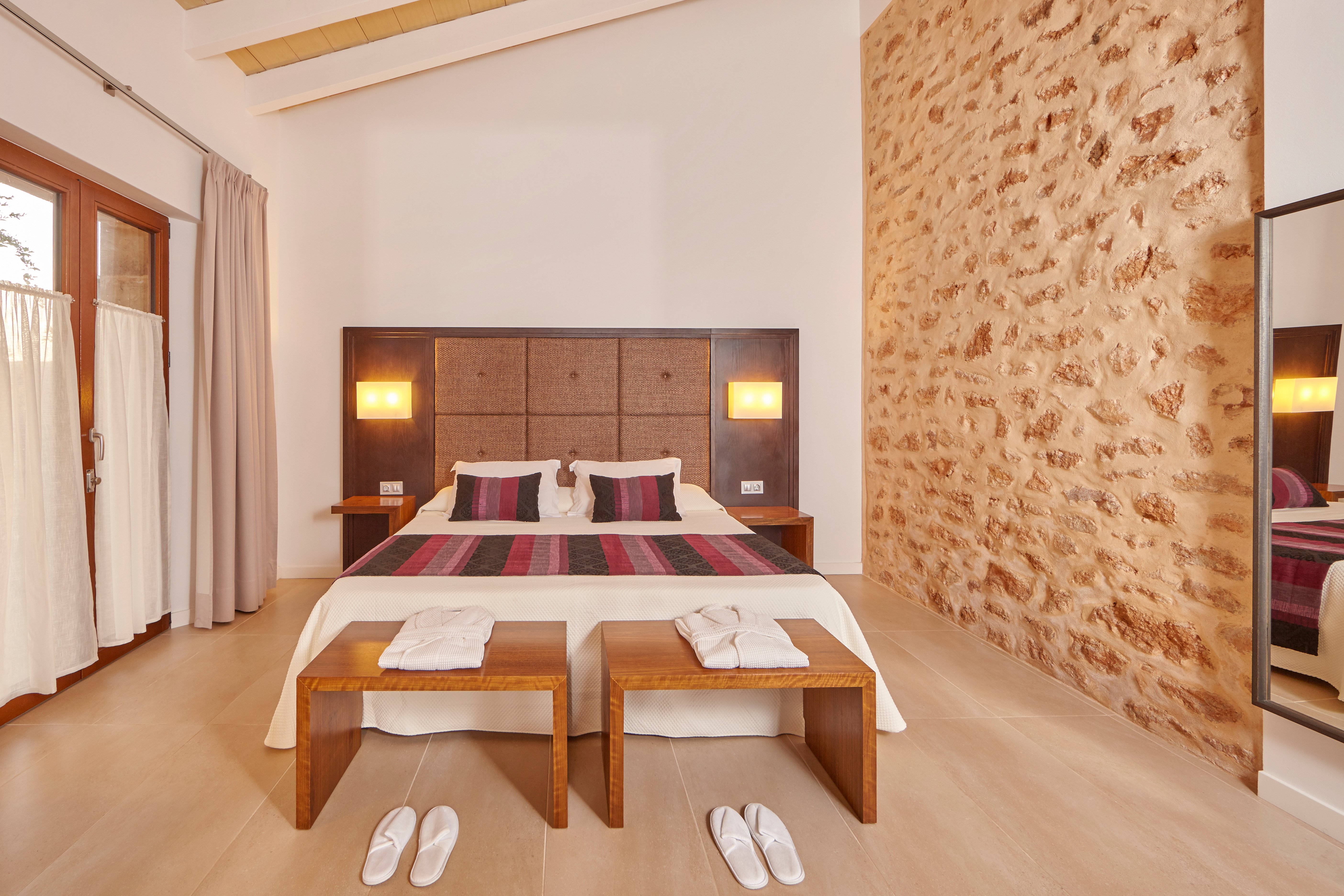 Bennoc Petit Hotel-官方