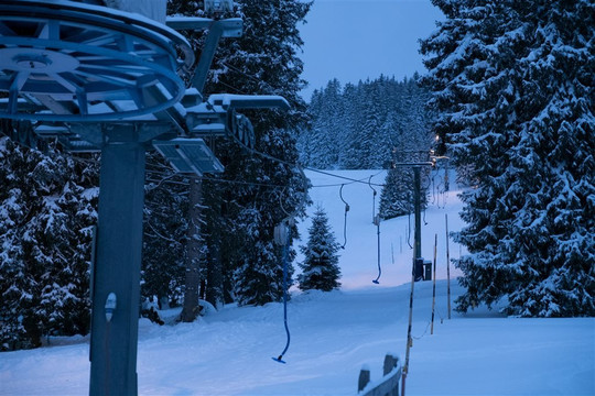 Blockhittä & Skilift Langis-Stalden必去景点