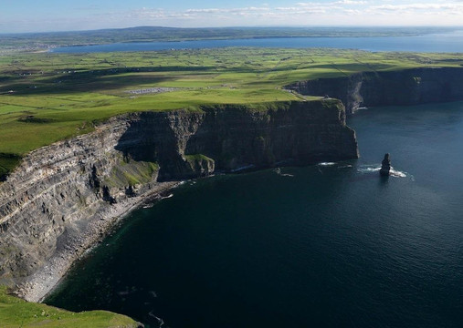 Cliffs of Moher Helitours-戈尔韦必去景点