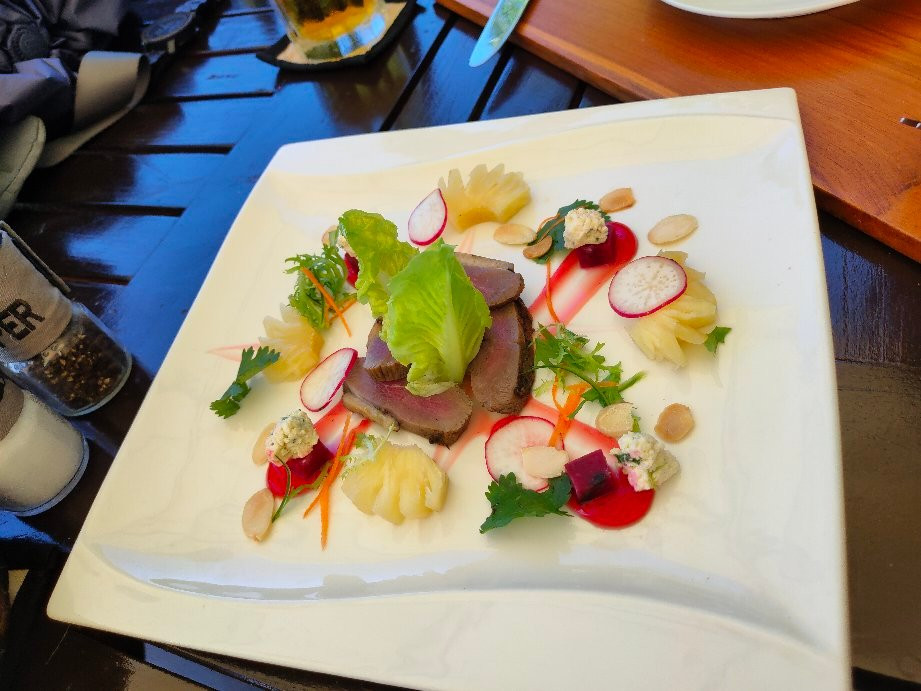 曼杰甘度假村主图