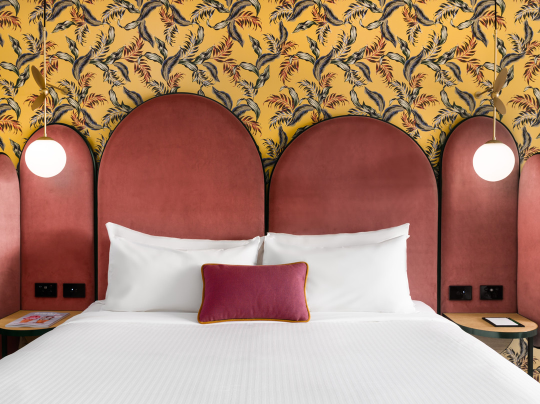 商业中心酒店主图