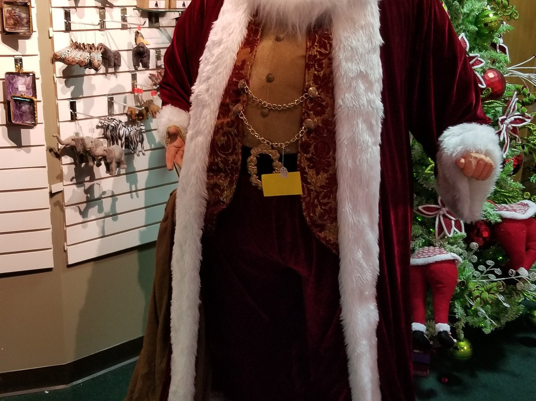 Tis The Season Christmas Shoppe-Millersburg必去景点