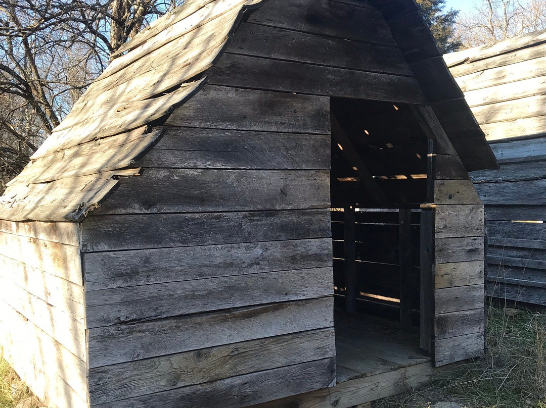 Leslie Morris Park on Fort Hill-法兰克福必去景点